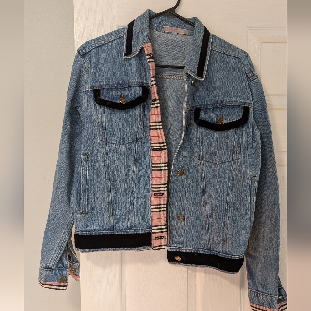 Betsy Bags jacket size Medium